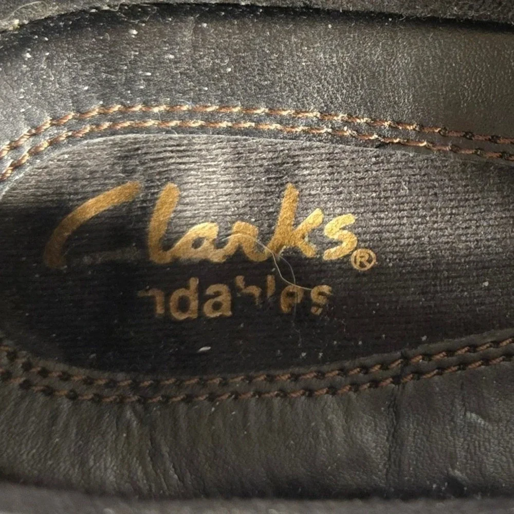 Clarks bendables loafers